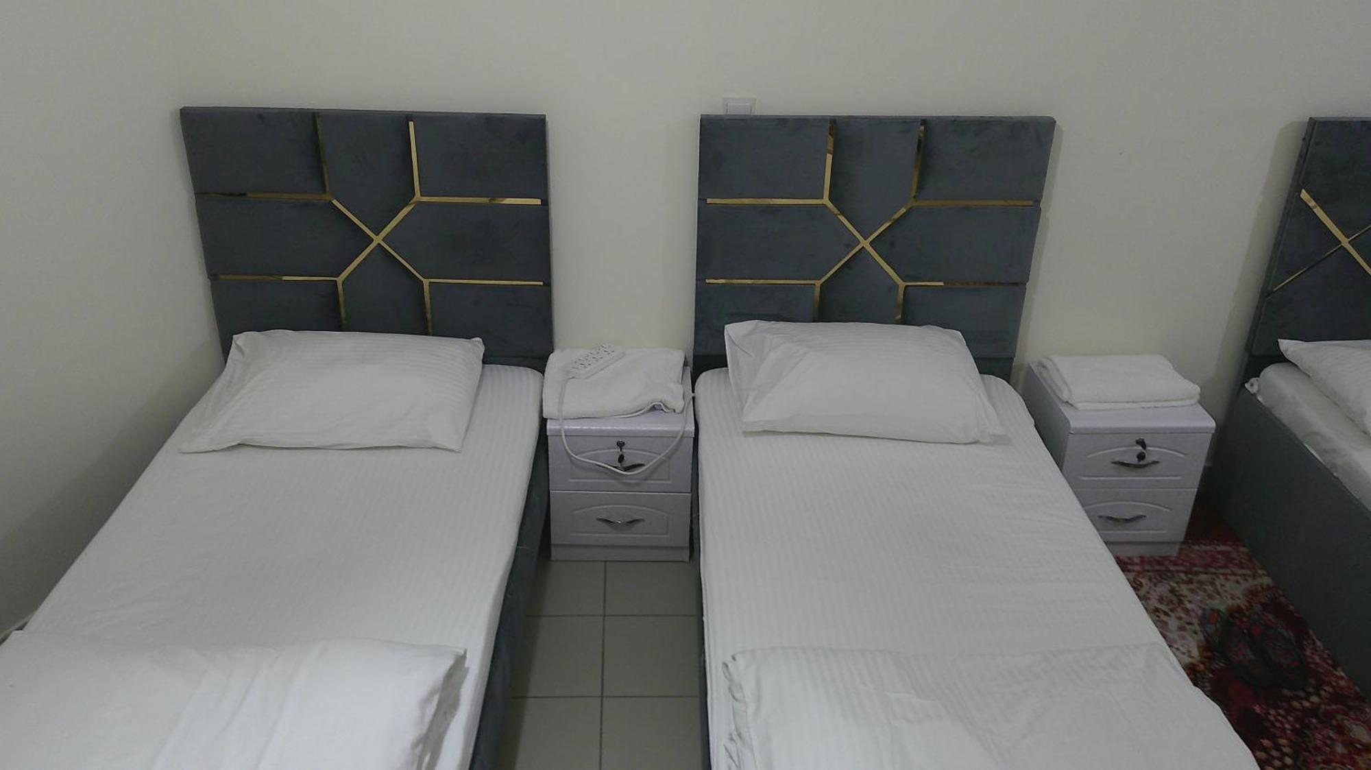 Ruby Star Hostel Dubai F2 Eksteriør bilde